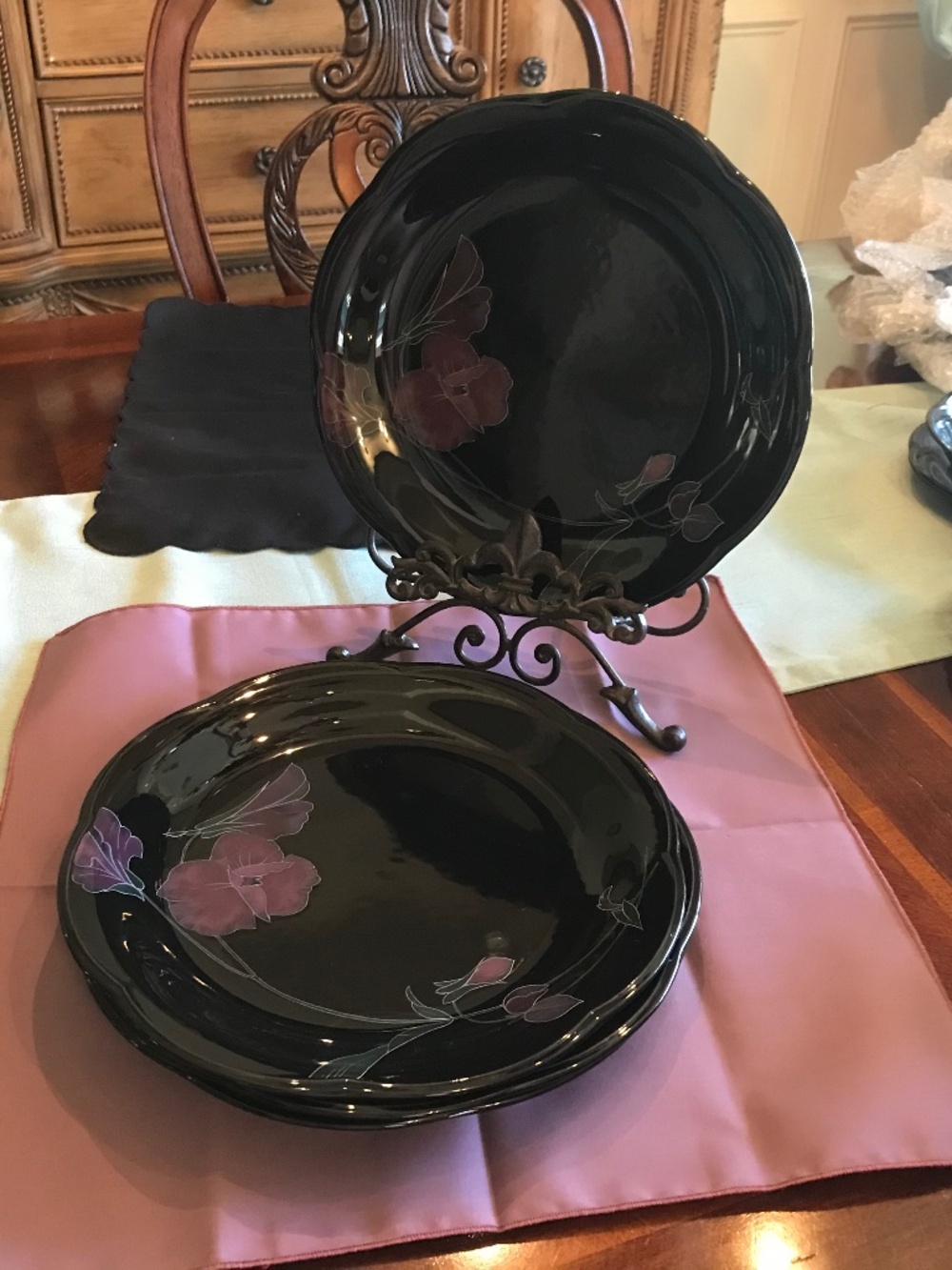 Mikasa Rondo Tango Dinner Plates (2 plates)